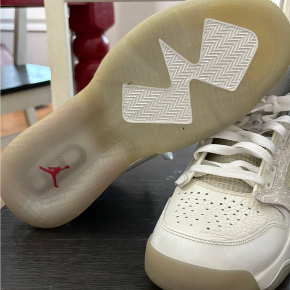 Nike Jordan Mars 270 Edition - Picture 3 of 3